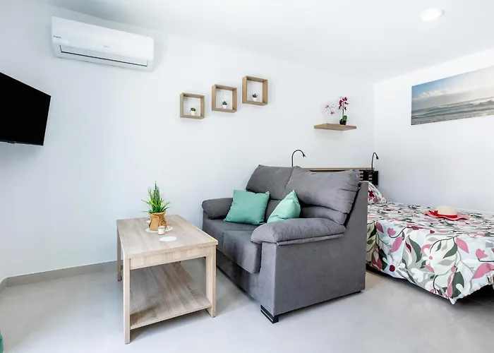 1 Charming In Americas *